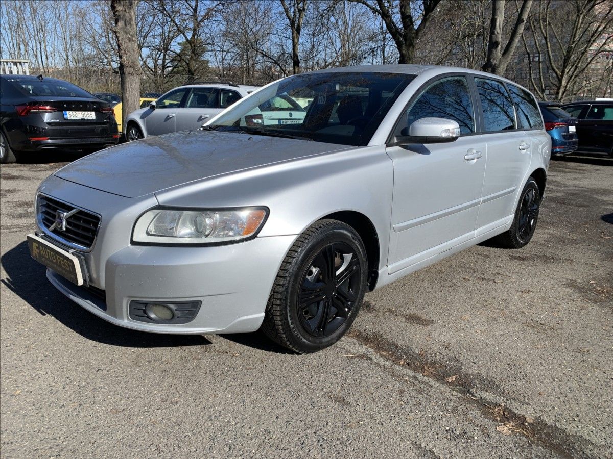 Volvo V50, 2,0 D