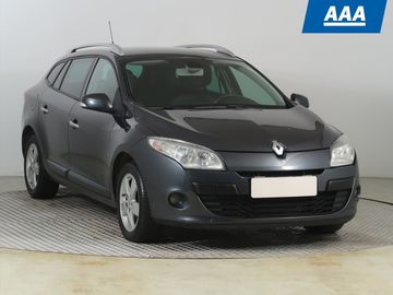 1.9 dCi, Tažné