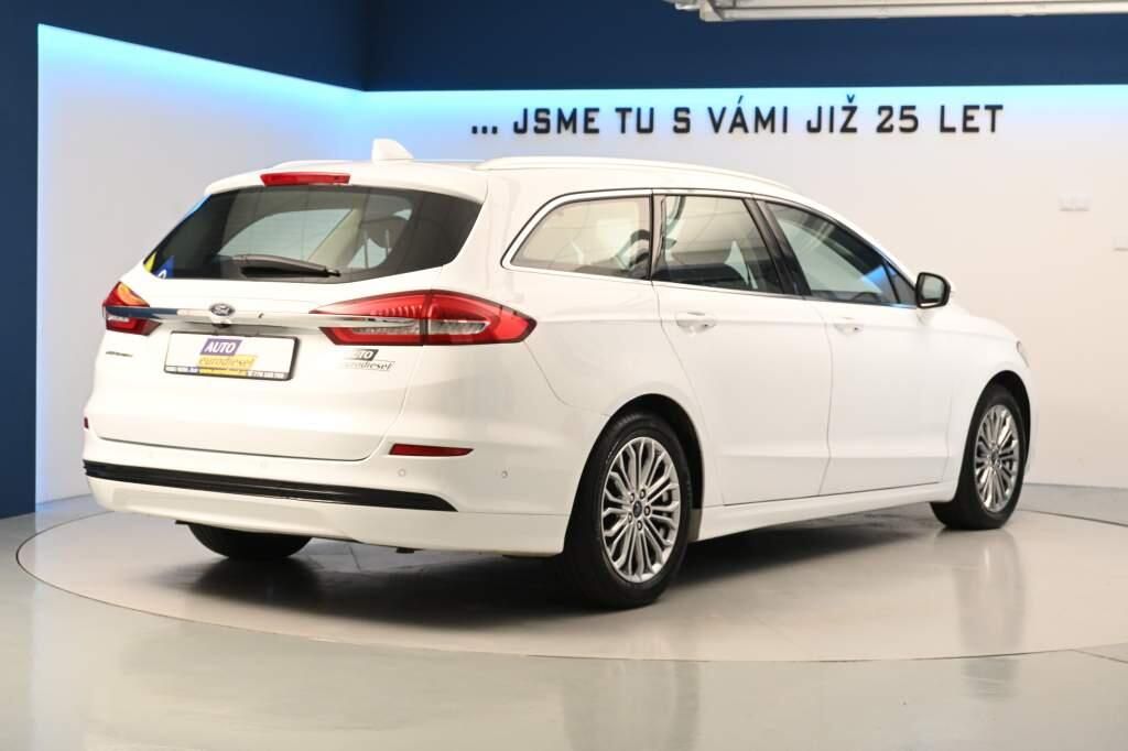 Ford Mondeo, 2.0 LED SONY ACC TITANIUM ECOB - fotka 5