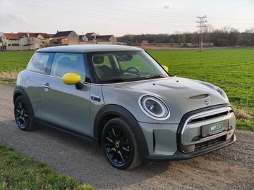SE 32.6kWh, ZÁRUKA, SOH 94.6%