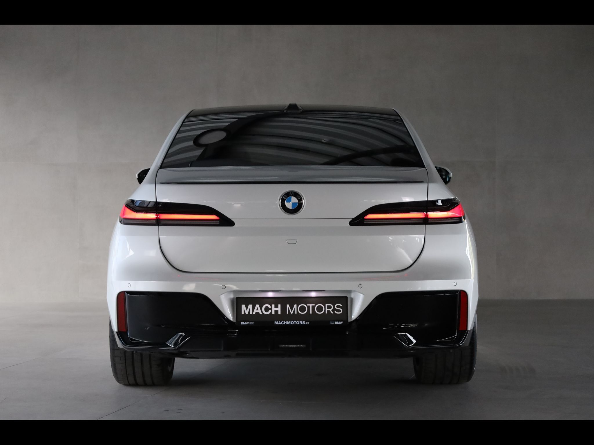 BMW Řada 7, 40d xDrive,Masáž,Nezávislé,360 - fotka 5