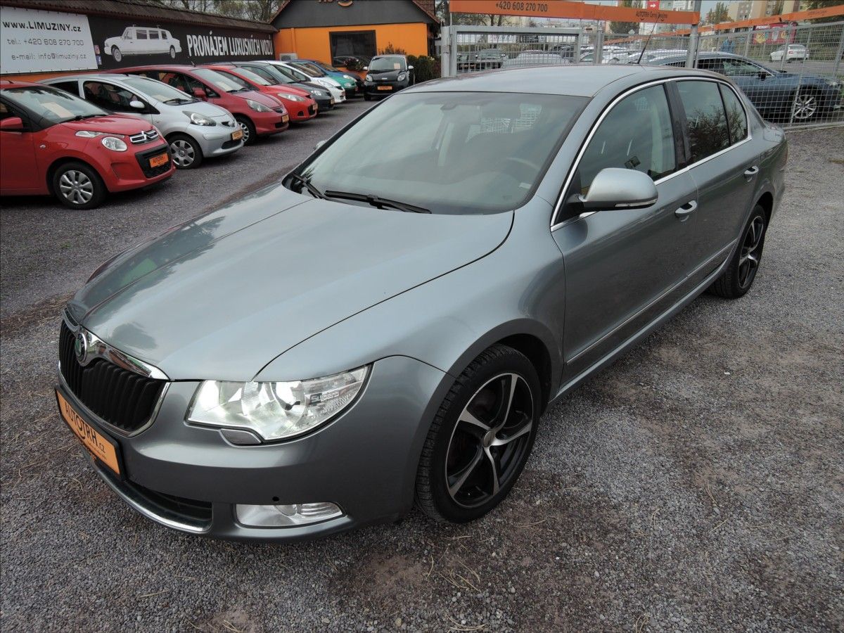 Škoda Superb, 2,0 TDi 125kW ČR Elegance - fotka 5