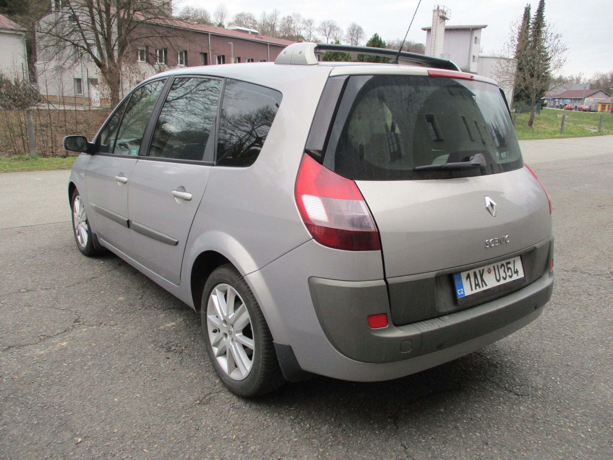 Renault Grand Scénic, 2.0 i - DOBRÁ CENA - fotka 3