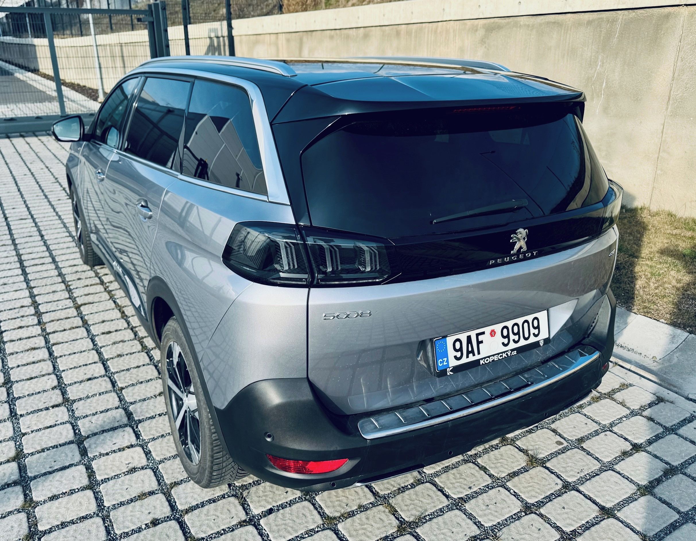 Peugeot 5008, Peugeot 5008 GT 1,5 BlueHDi - fotka 4