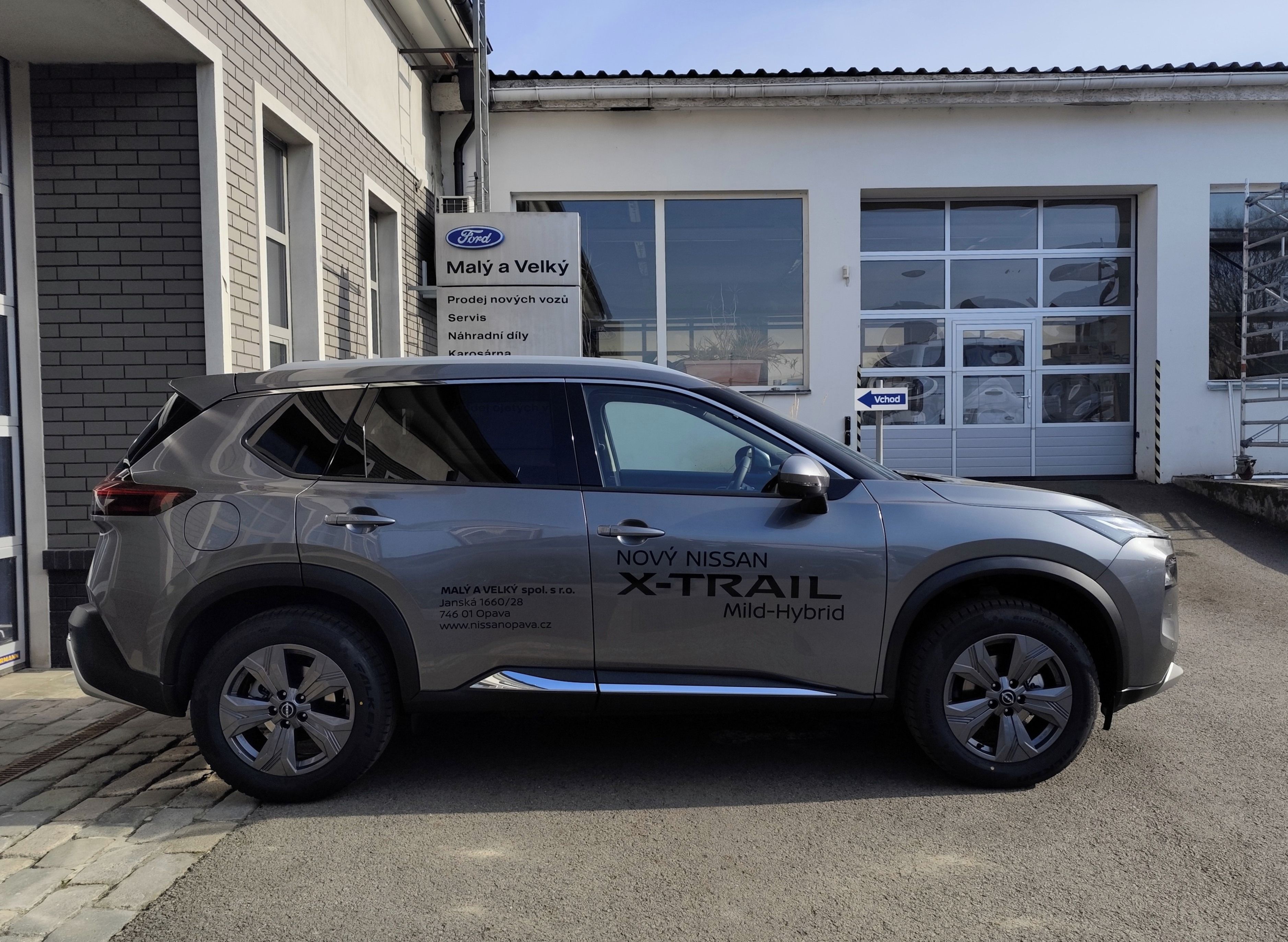 Nissan X-Trail, 1.5 VC-T 163 HS (120 kW) mHEV - fotka 3