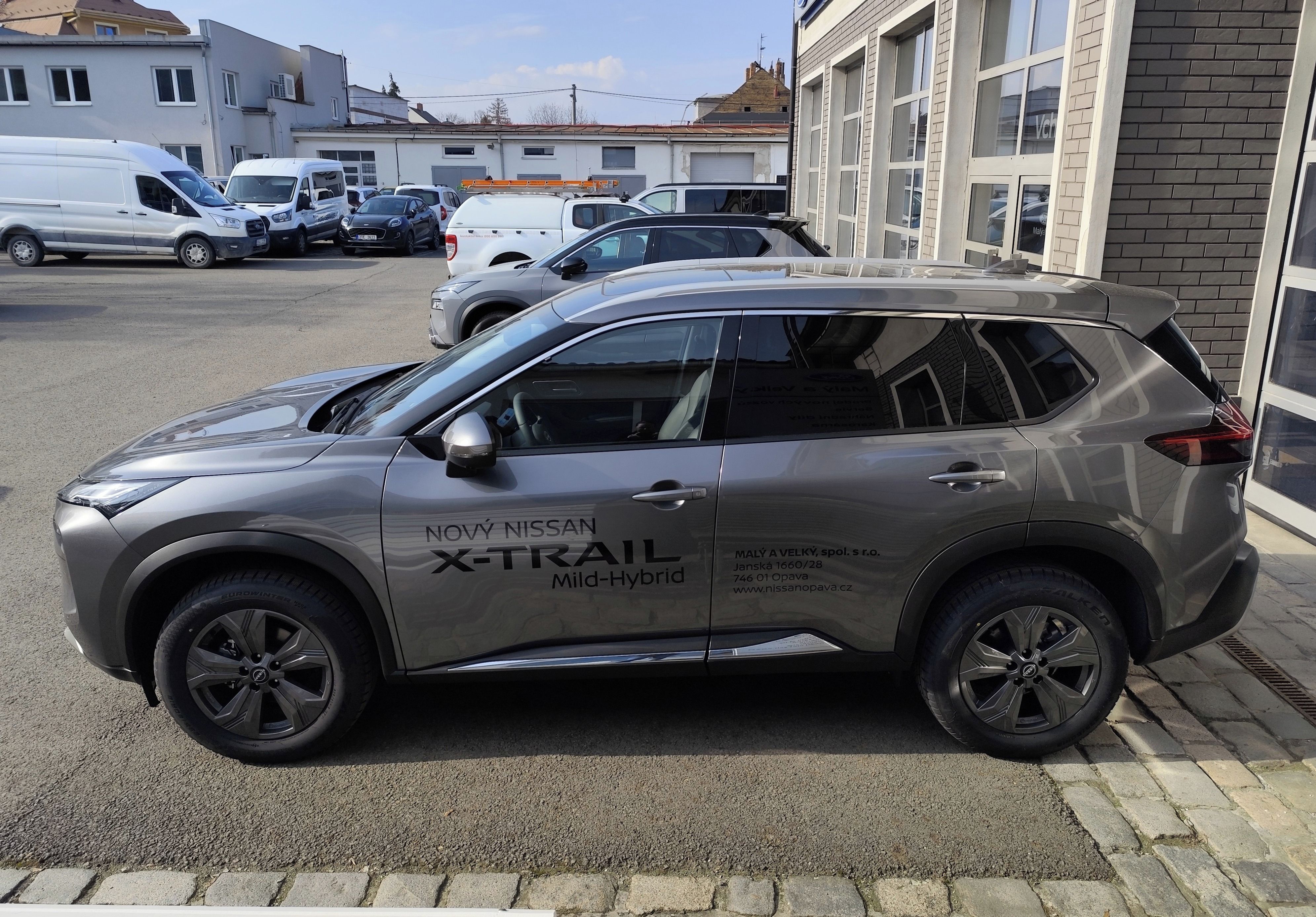 Nissan X-Trail, 1.5 VC-T 163 HS (120 kW) mHEV - fotka 6