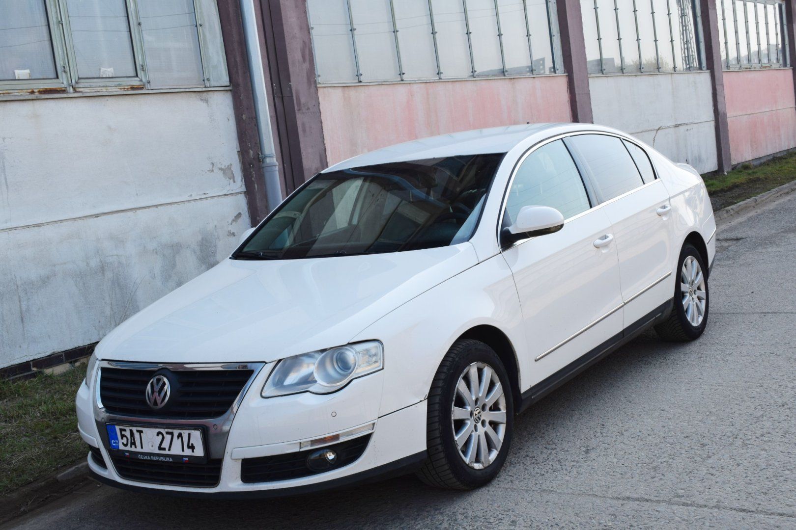 Volkswagen Passat, B6 2.0TDi/2009/KŮŽE/MANUÁL/
