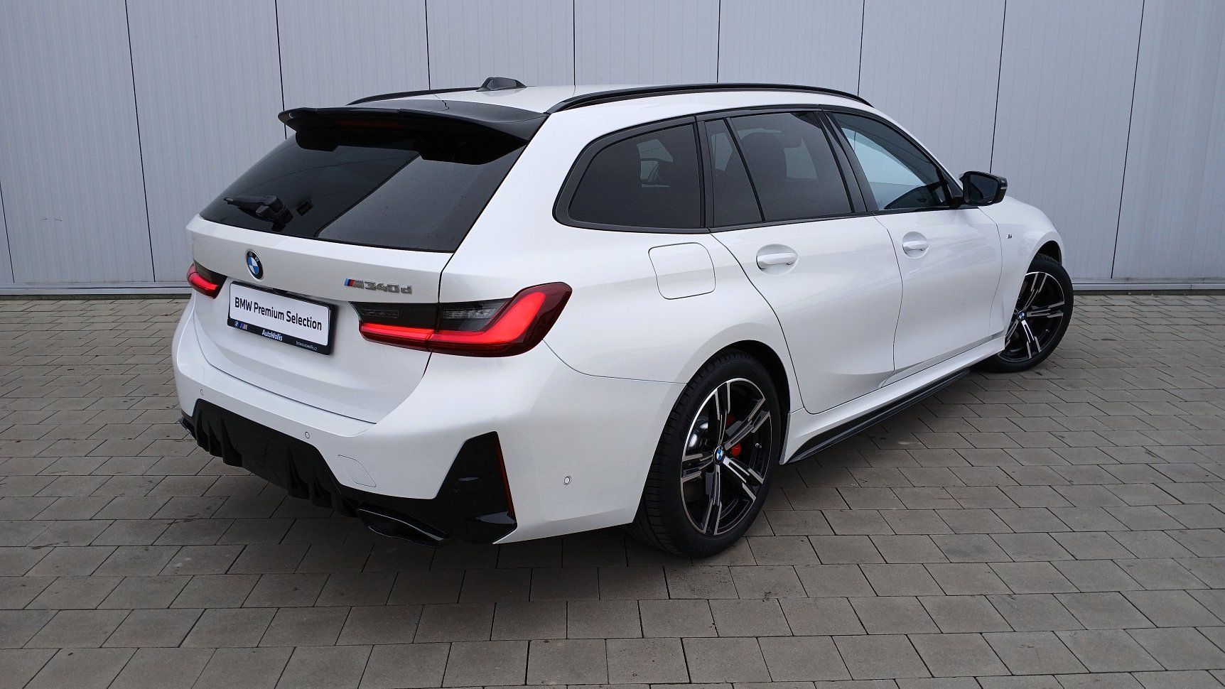 BMW Řada 3 - fotka 2