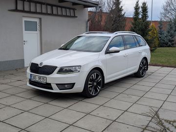 1.8TSI, 4x4, 6st DSG, nová STK