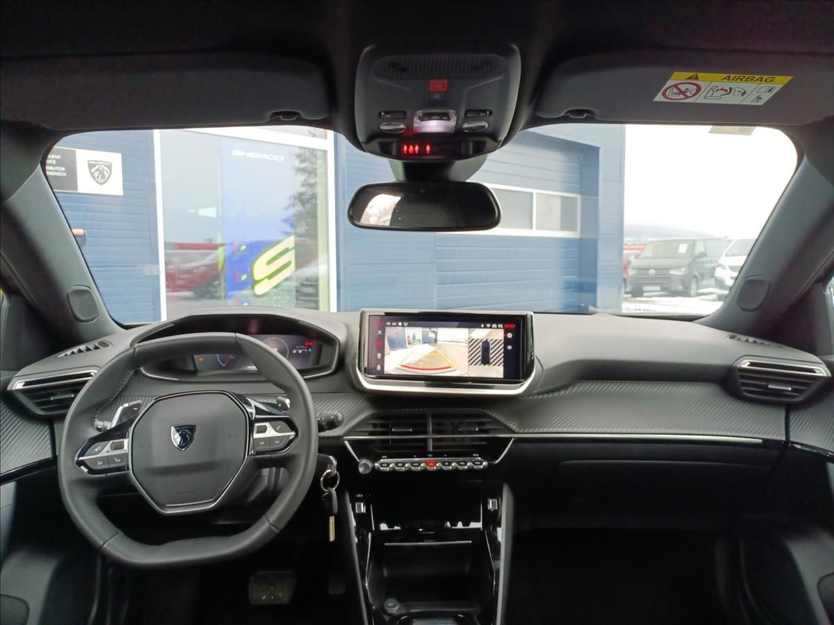 Peugeot 2008, Allure 1.2 PT 130k EAT8 - fotka 2
