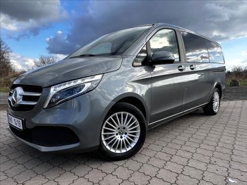 250D 4MATIC 6 MÍST,1.MAJ.,ČR