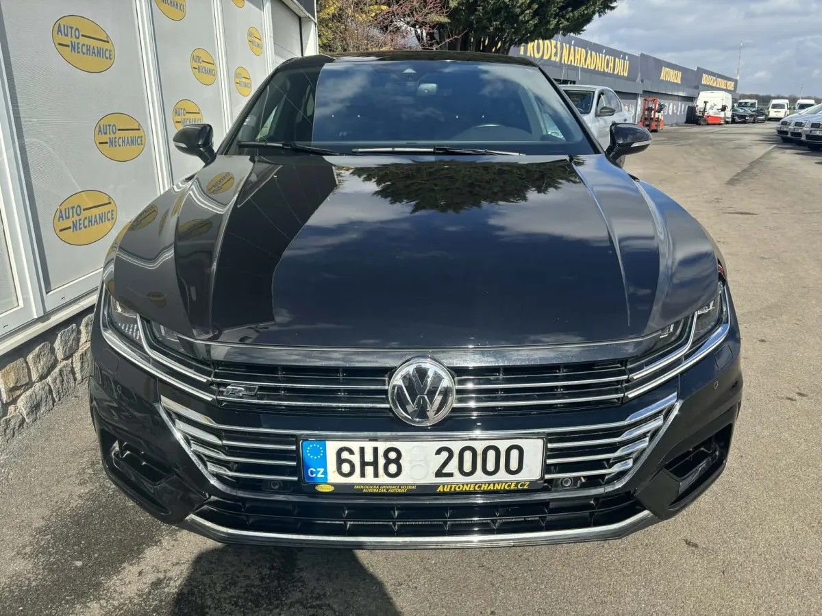 Volkswagen Arteon, 2.0 TDi R-Line - fotka 2