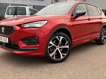 PHEV DSG FR 360k Pano. Tažné