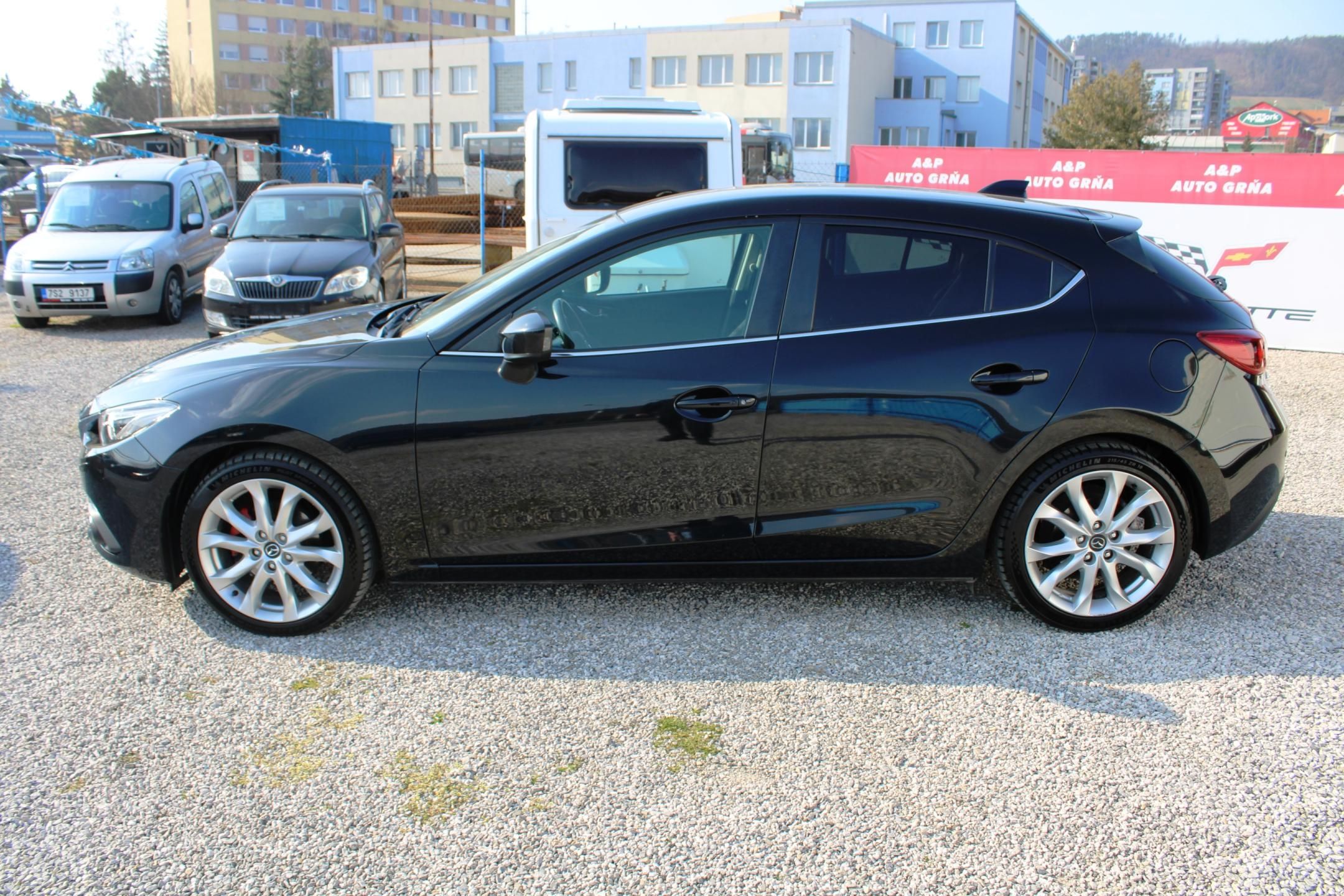 Mazda 3, 2,0i KLIMA NAVI XENON TEMPOMAT - fotka 4