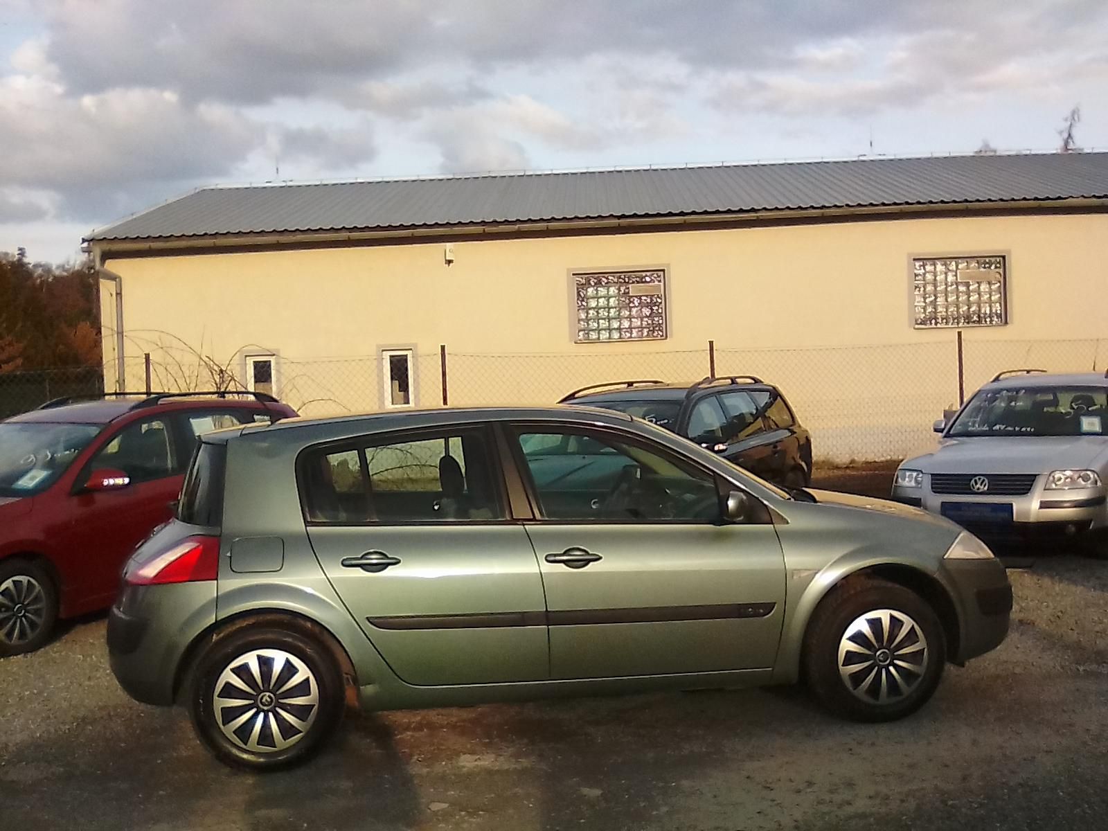 Renault Mégane, 1.6i 16V nové v ČR