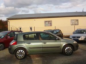 Renault Mégane, 1.6i 16V nové v ČR