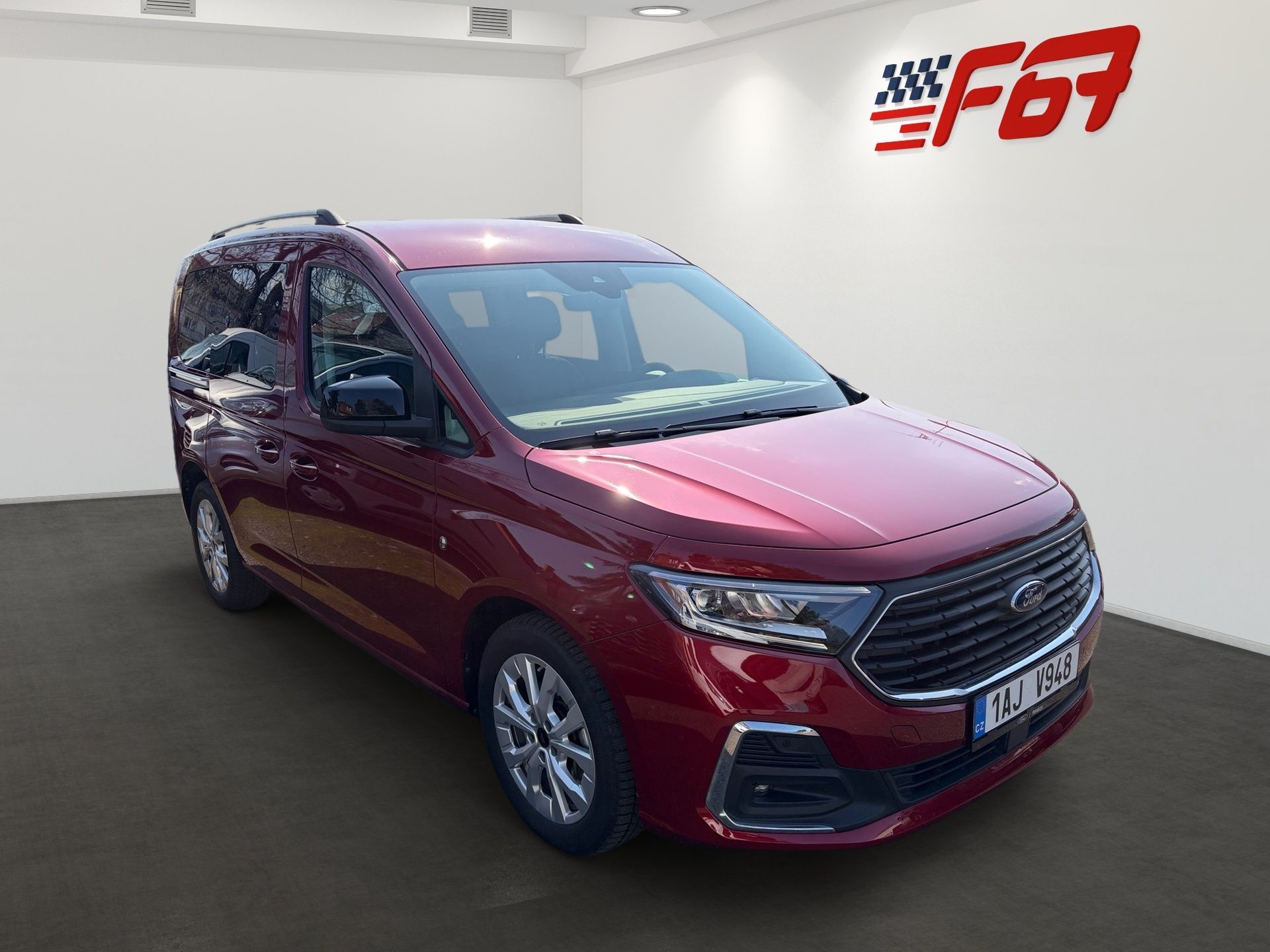 Ford Tourneo Connect, L1 TITANIUM CZ ZÁRUKA od FORD. - fotka 2