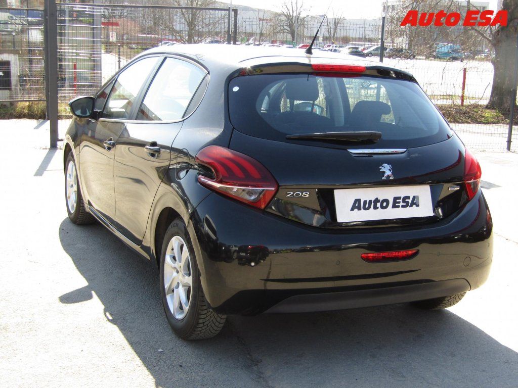 Peugeot 208, 1.2 PT,Active,park.aisist - fotka 6