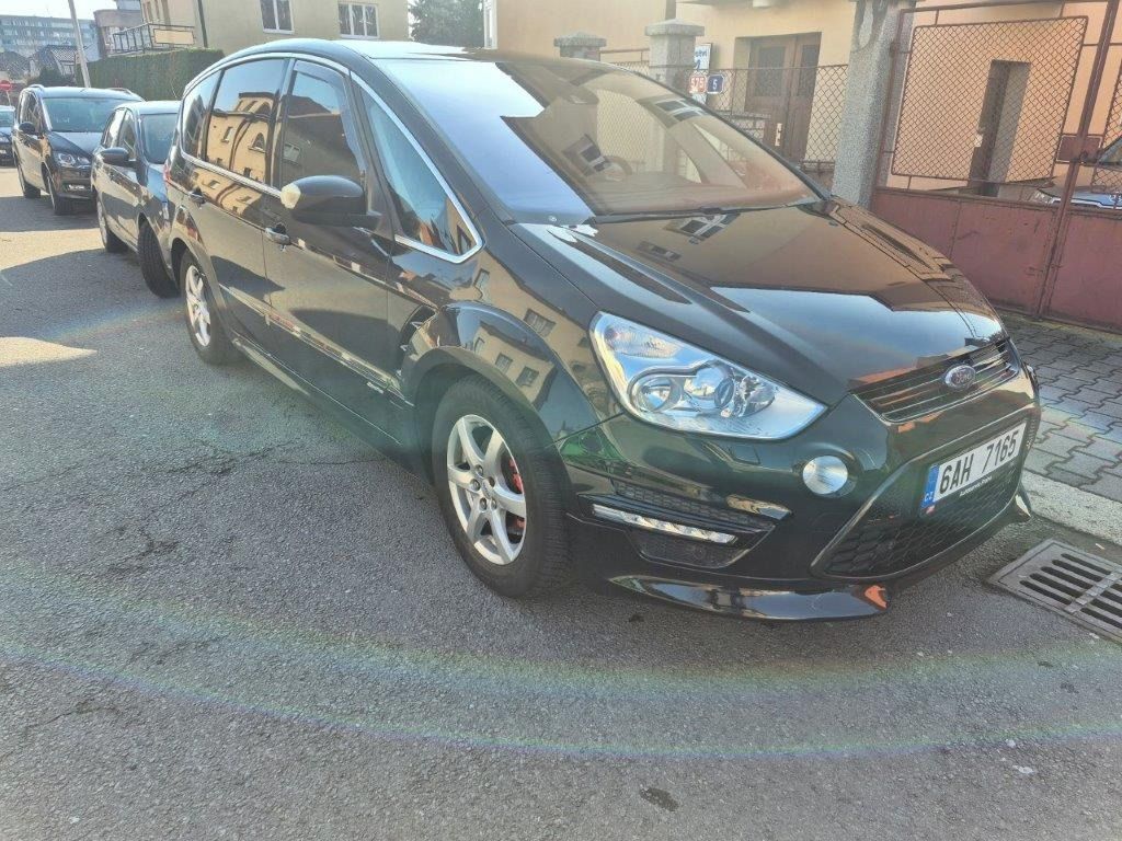Ford S-MAX, 2,0 TDI / 120 kW Titanium - fotka 3