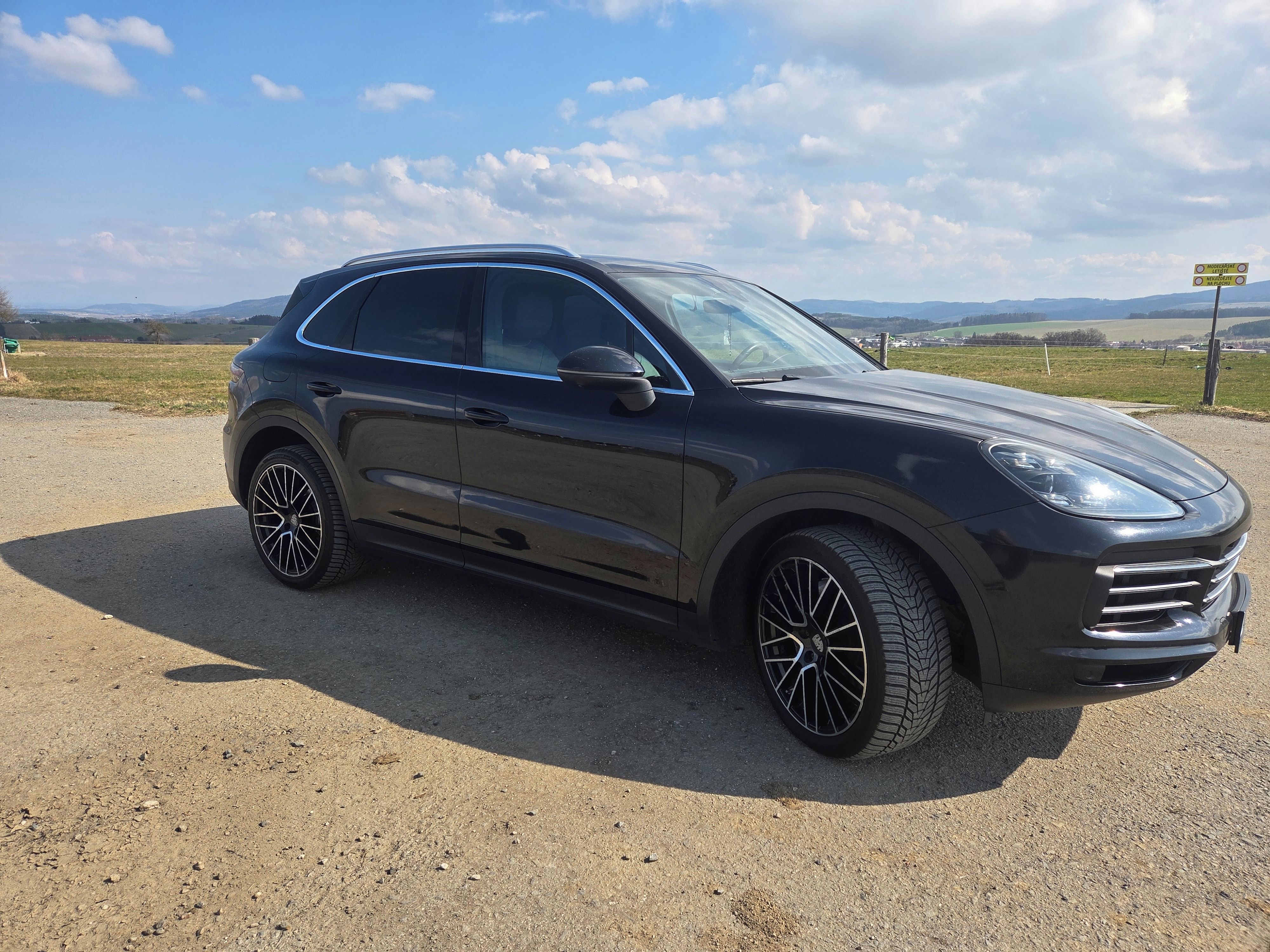Porsche Cayenne, 3.0, V6 250kw, benzín - fotka 5