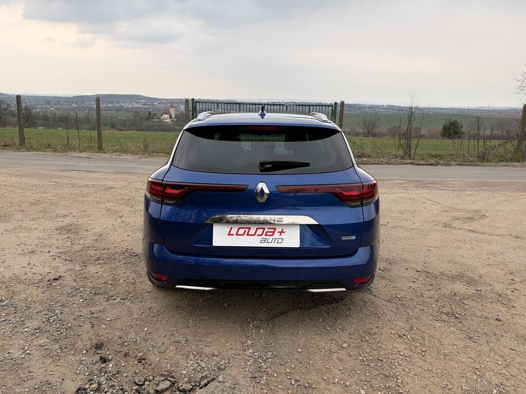 Renault Mégane, Intens 1.6 E-TECH 118 kW - fotka 6