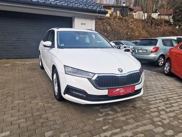 2.0 TDi (110 kW), LED, DSG