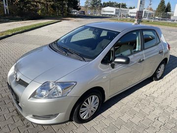 1.3 VVTi  6rychl.