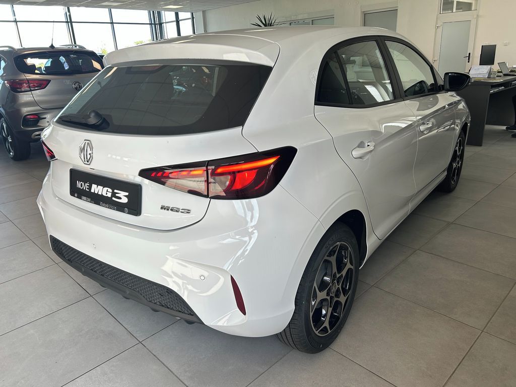 MG MG3, 1,5 ELEGANCE - fotka 5