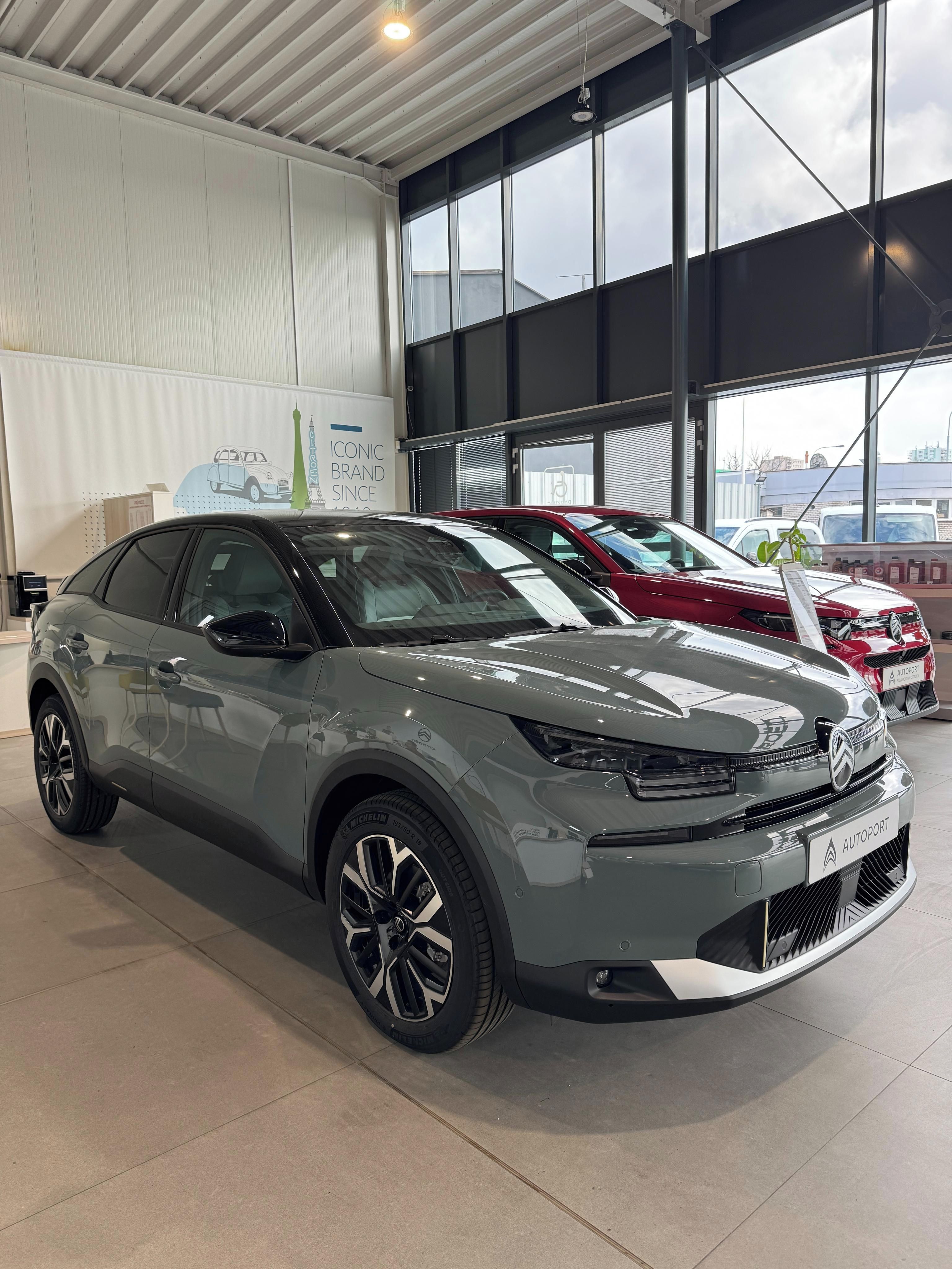 Citroën C4, MAX hybrid 145 ë-DCS6 - fotka 3