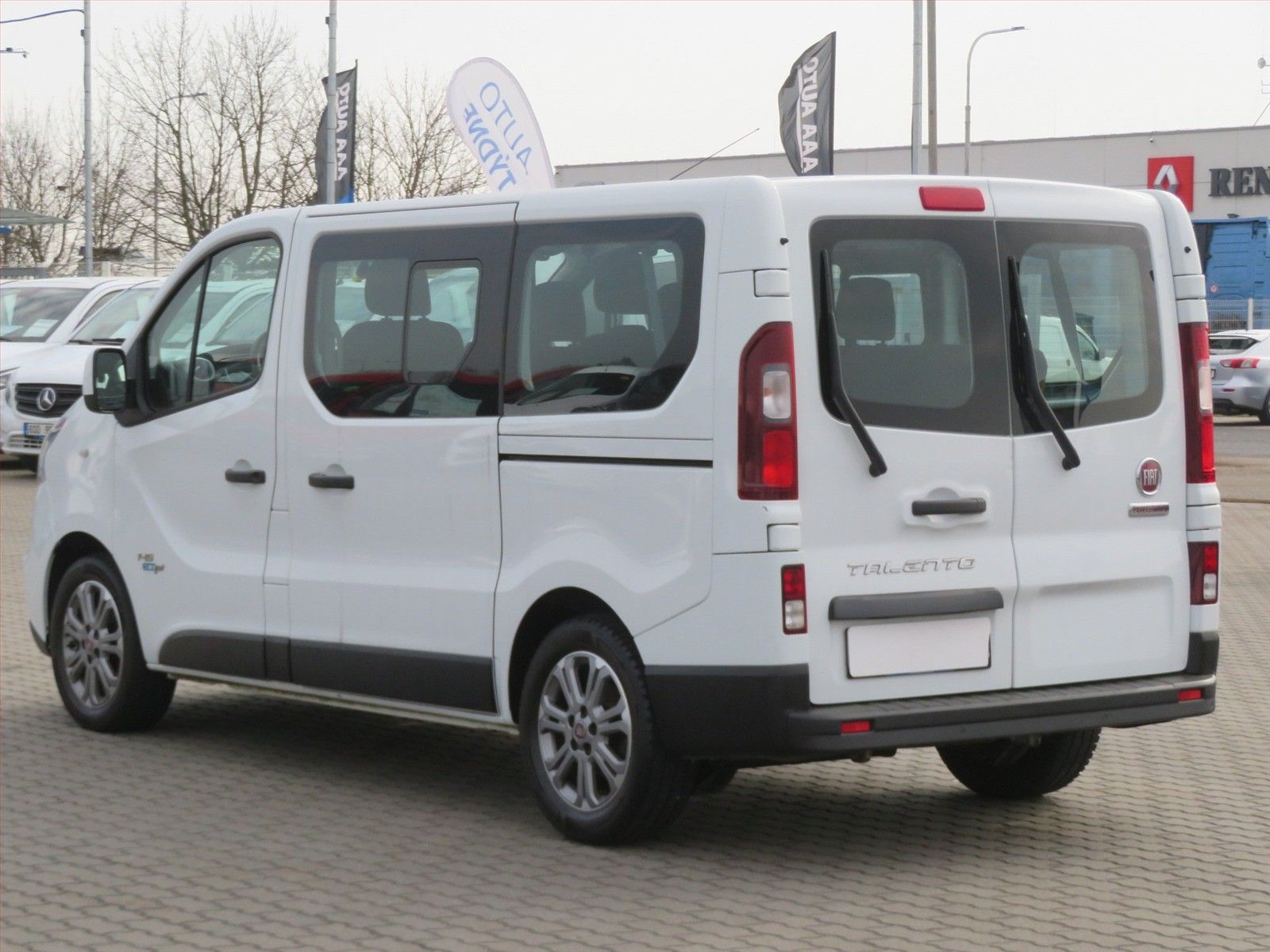 Fiat Talento, 1.6 MultiJet, Bus, 8Míst - fotka 4