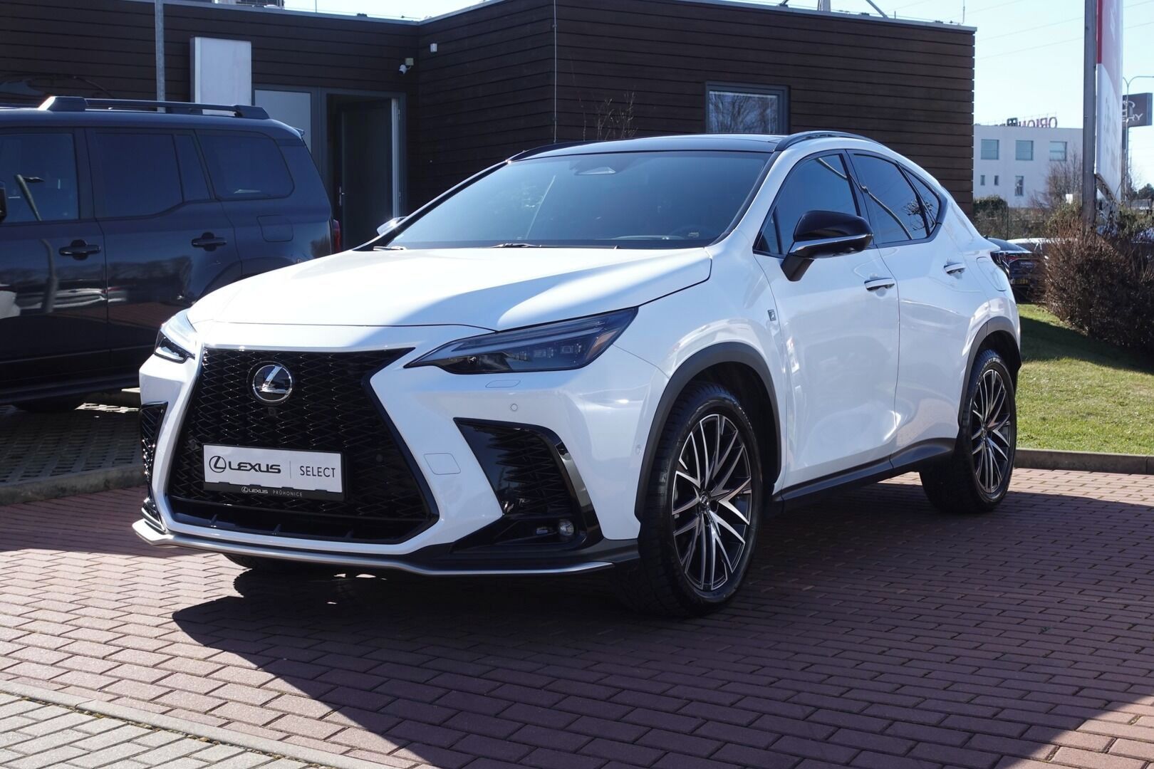 Lexus NX 450h+, NX450h+Plug-in F SPORT Top Pan - fotka 2