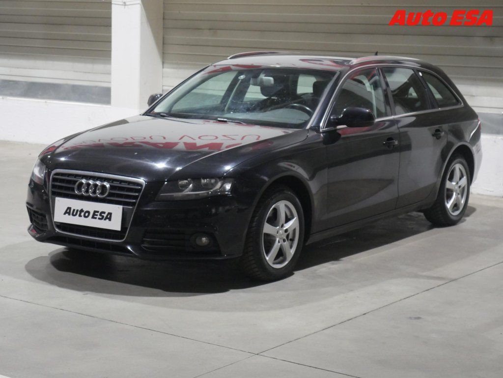 Audi A4, 2.0TDi,autoAC - fotka 3