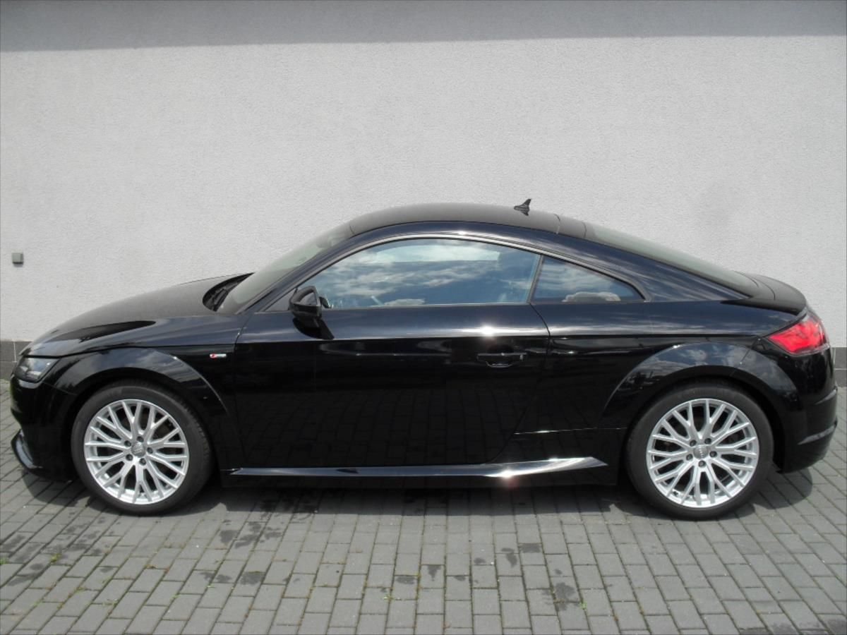 Audi TT, 2,0 TDI Ultra 135Kw S-Line LED - fotka 3