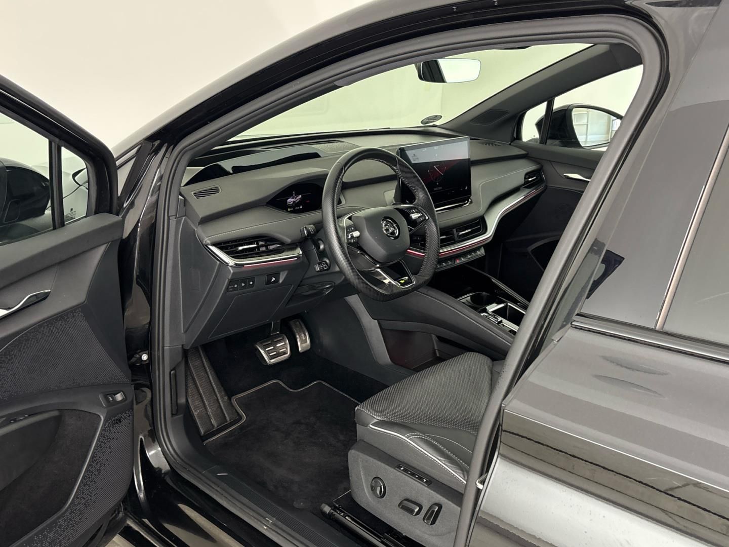 Škoda Enyaq Coupé, 0.0 elektro / 220 kW vRS 220/8 - fotka 6