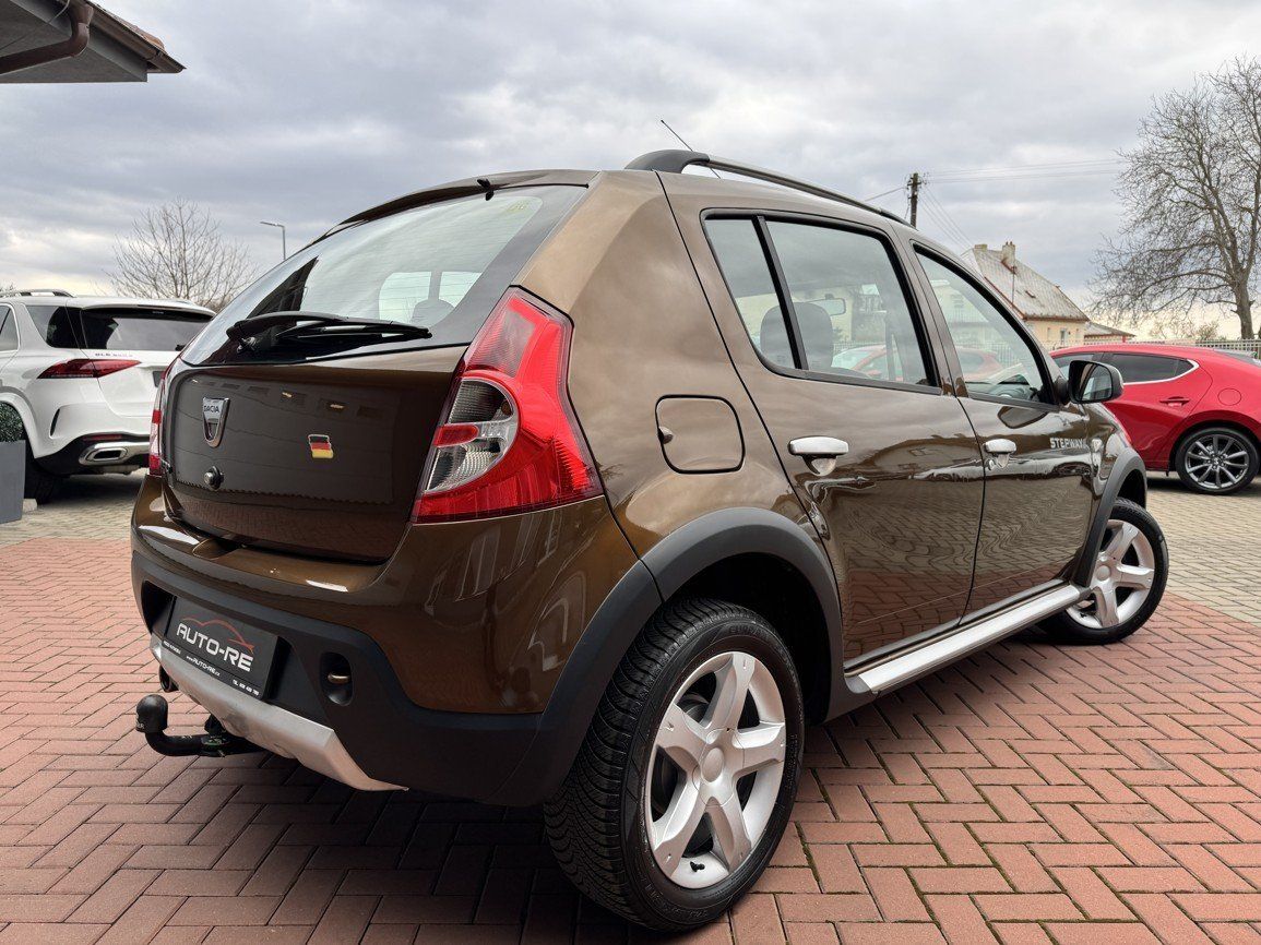 Dacia Sandero, 1.6i LPG Klima Tažné Zař. - fotka 2