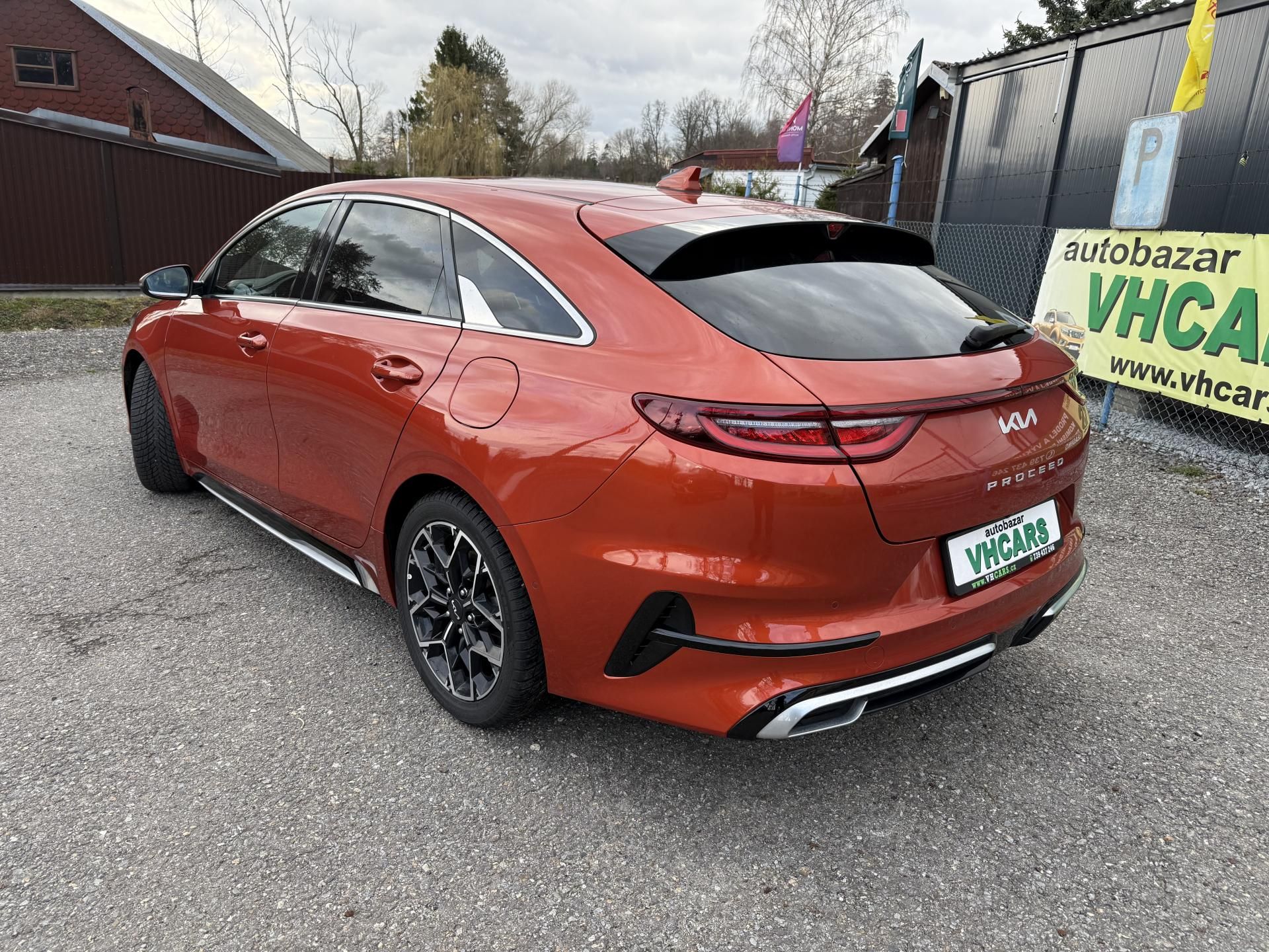 Kia ProCeed, 1.5 T-DGi  118kW  7DC GT - fotka 5