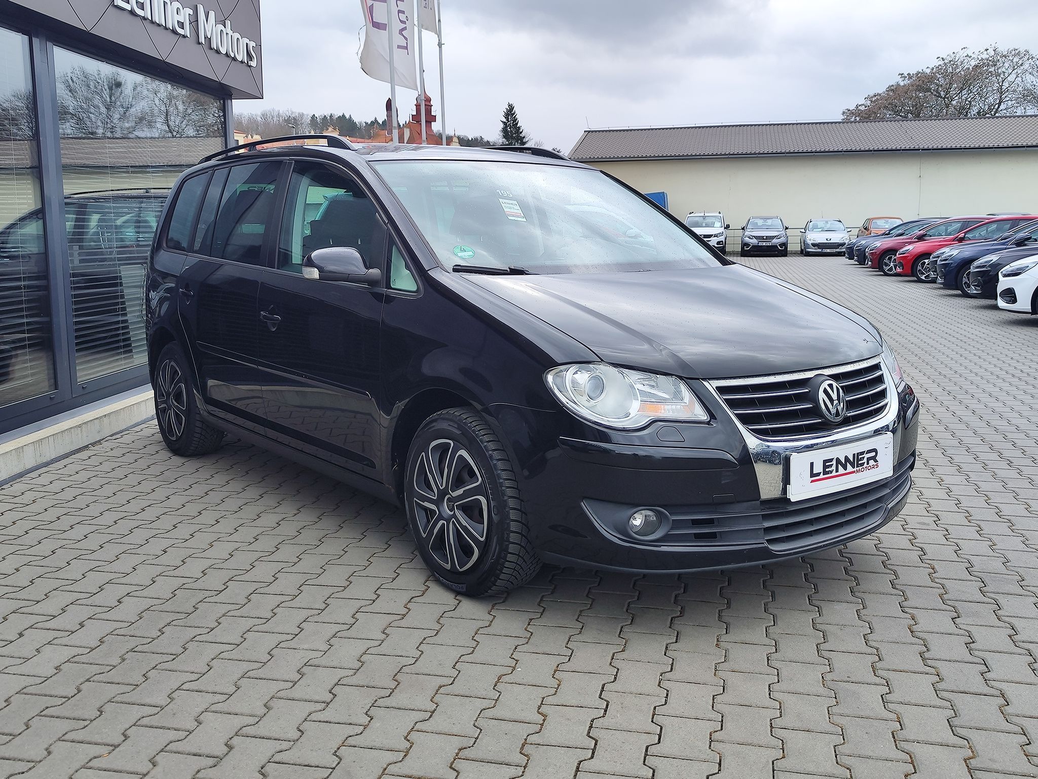 Volkswagen Touran, 1.4 TSI/103kW Trendline - fotka 3