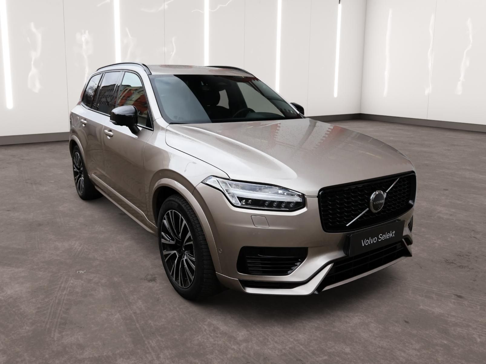 Volvo XC90, Recharge Plus, T8 AWD Plug-in - fotka 5