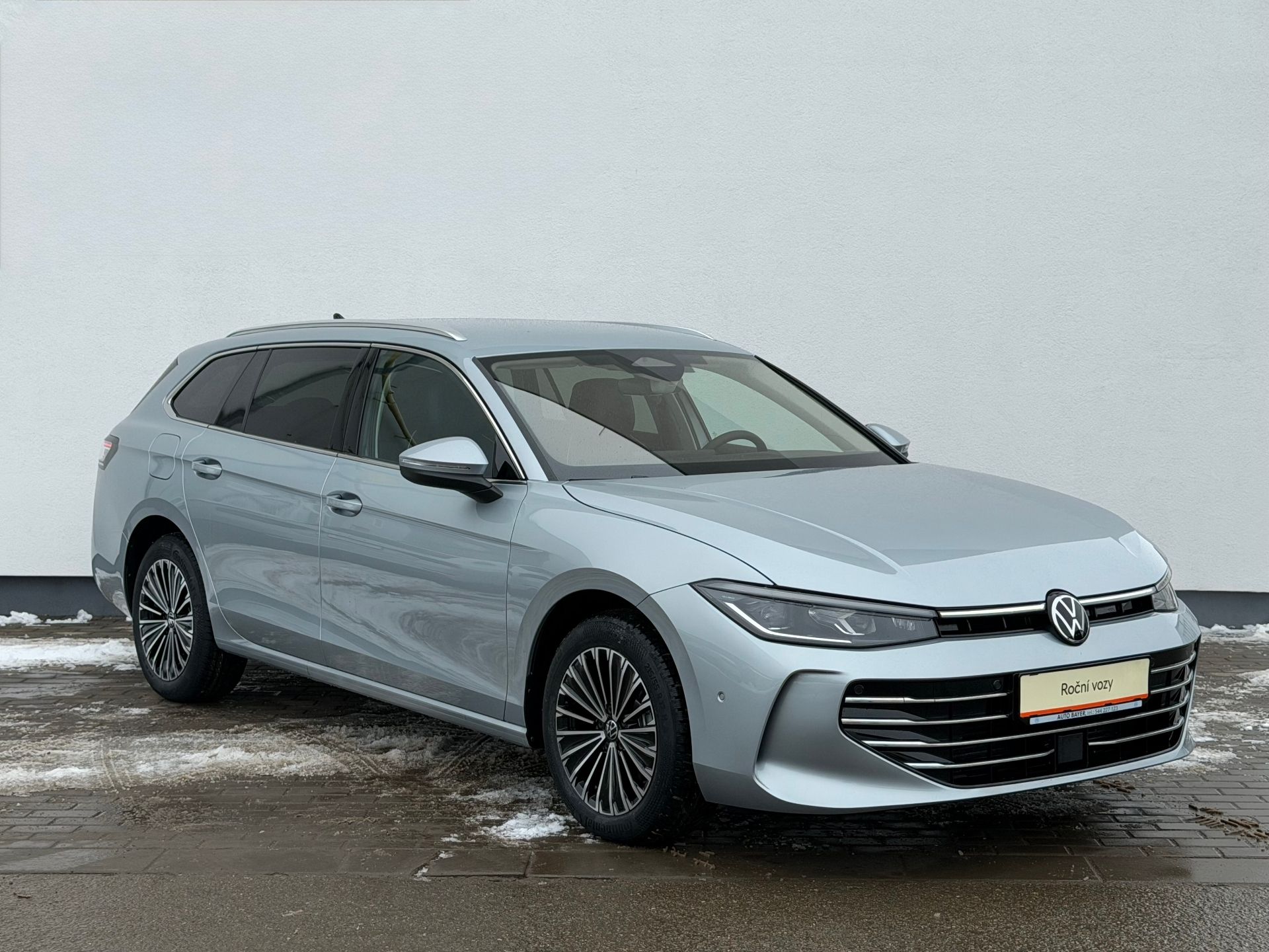 Volkswagen Passat, PASSAT Elegance 2,0 TDI 110 kW - fotka 6