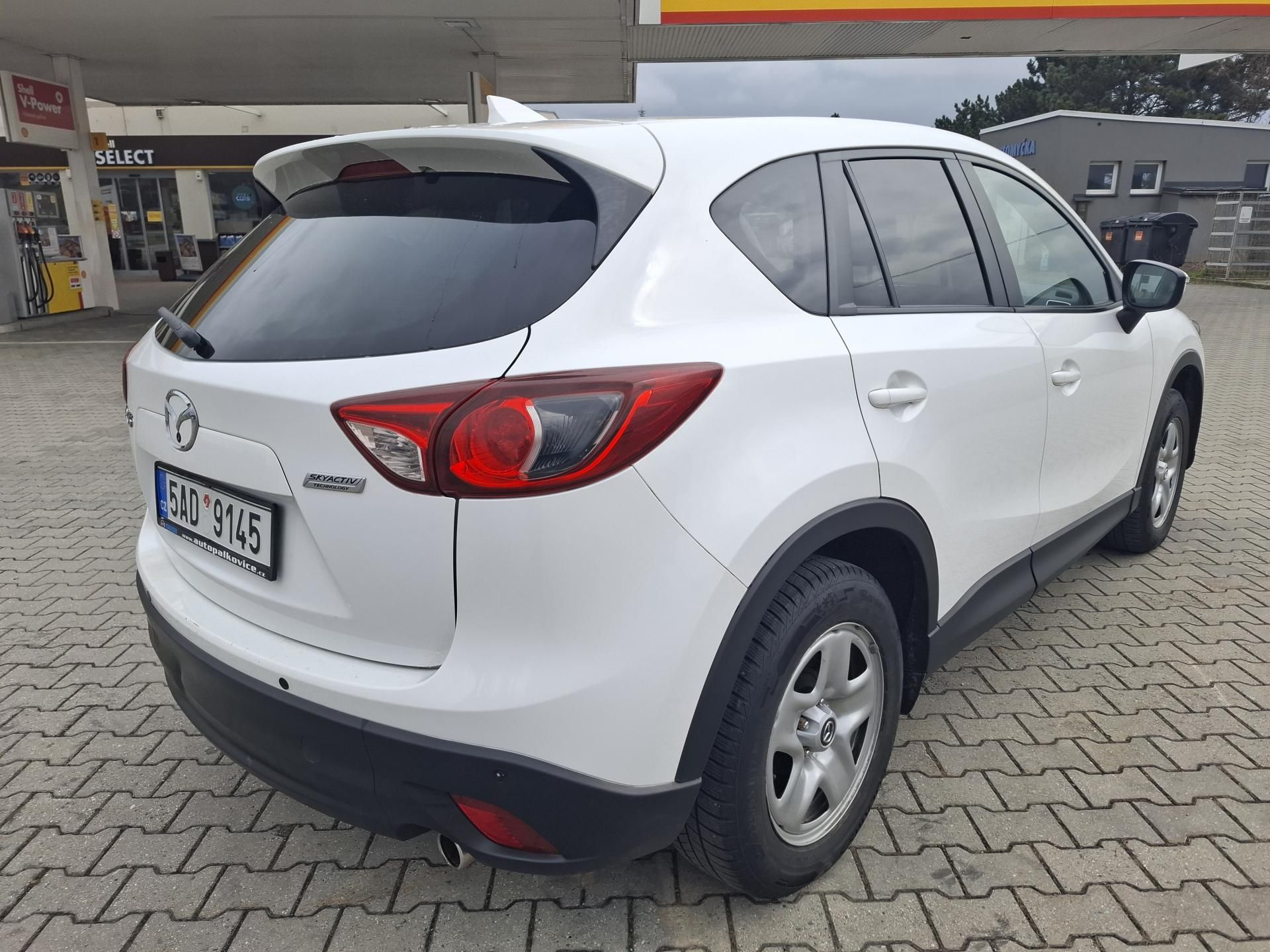 Mazda CX-5, 2,2 SKYACTIV-D/MAN6 - fotka 2