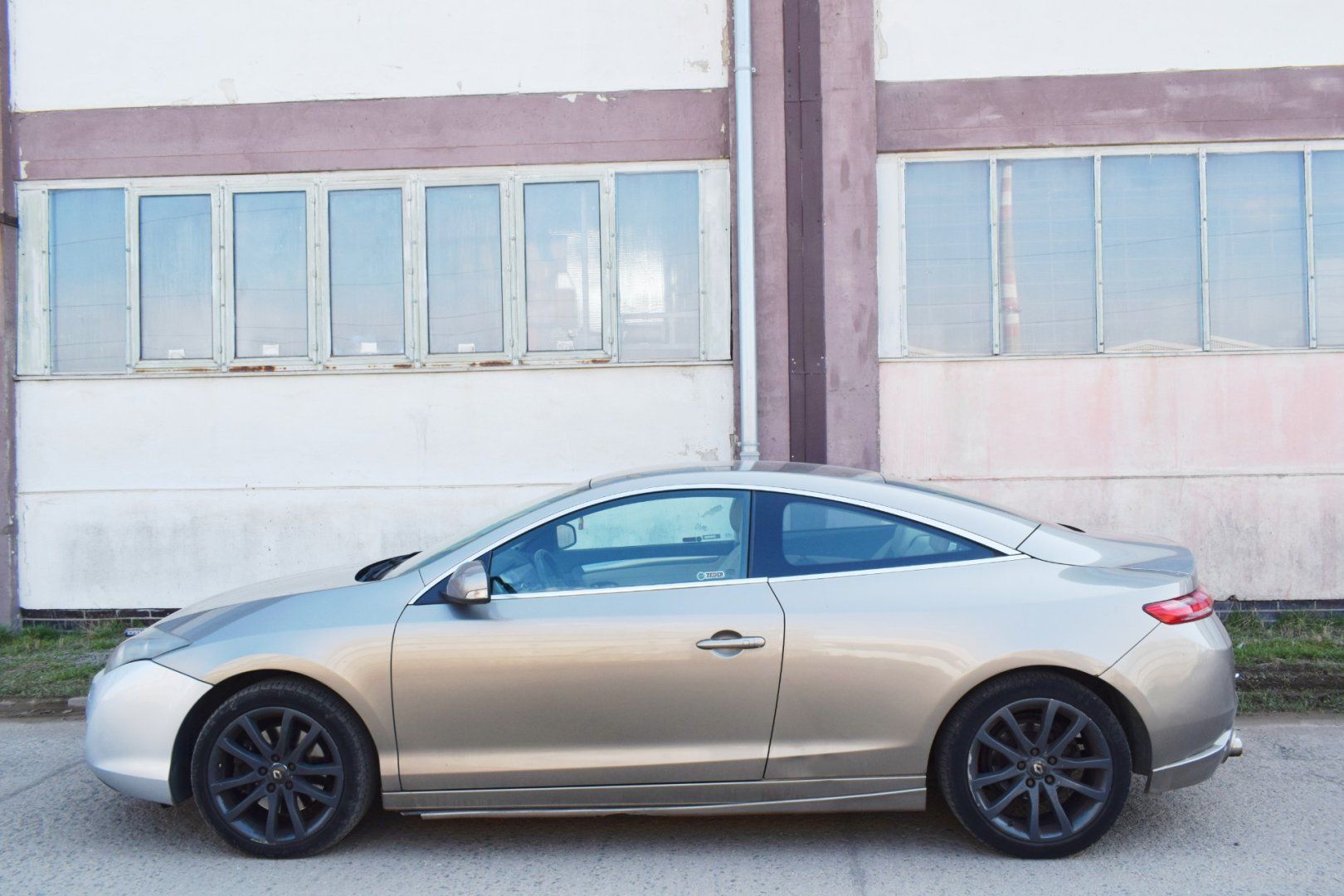 Renault Laguna, KUPÉ 3.0DCi INITIALE/KŮŽE/AUT. - fotka 3