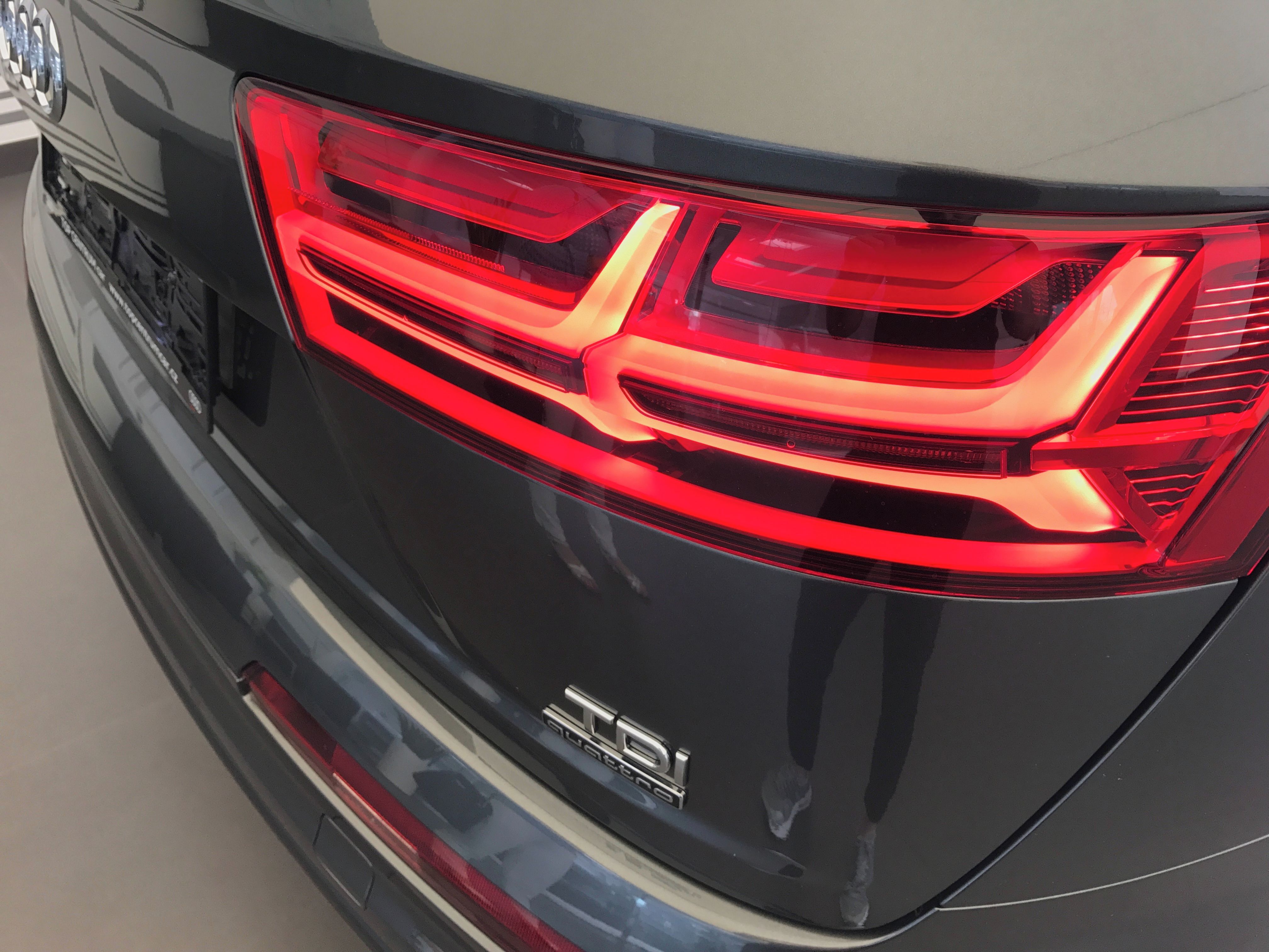 Audi Q7, 3.0 TDI - fotka 5
