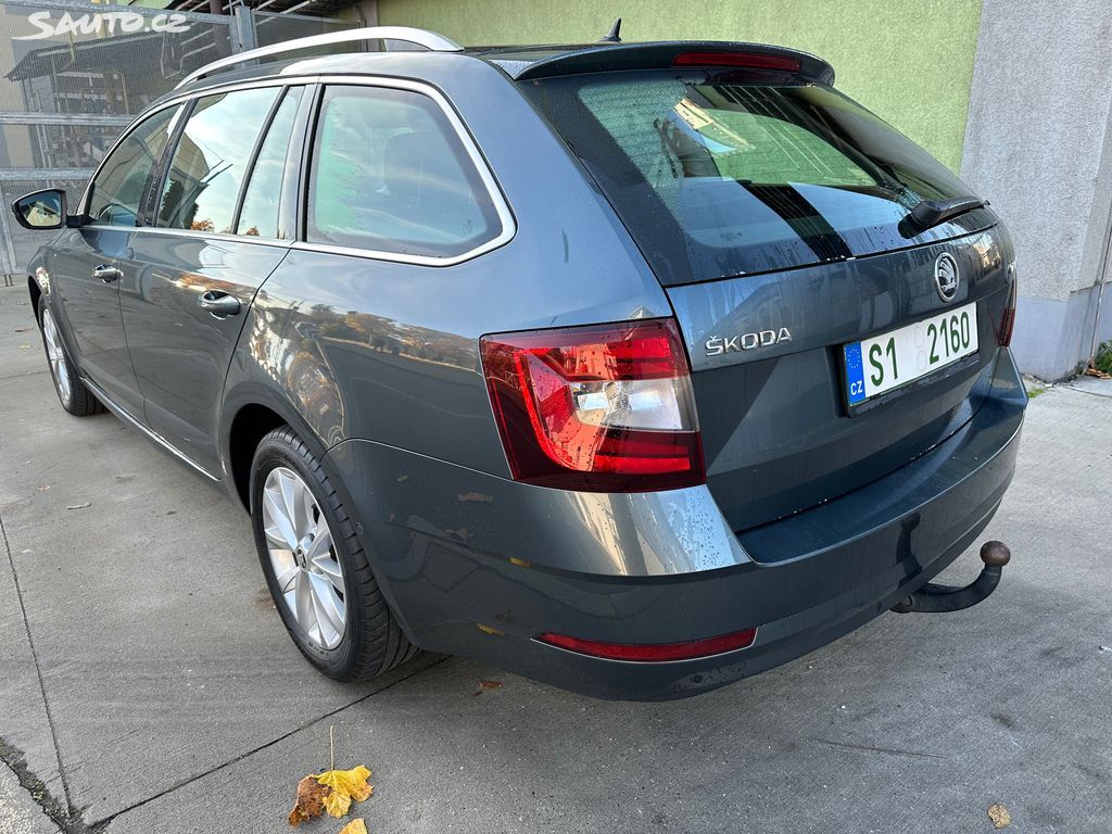 Škoda Octavia, Combi 2,0 TDI Style/ odp.dph - fotka 6
