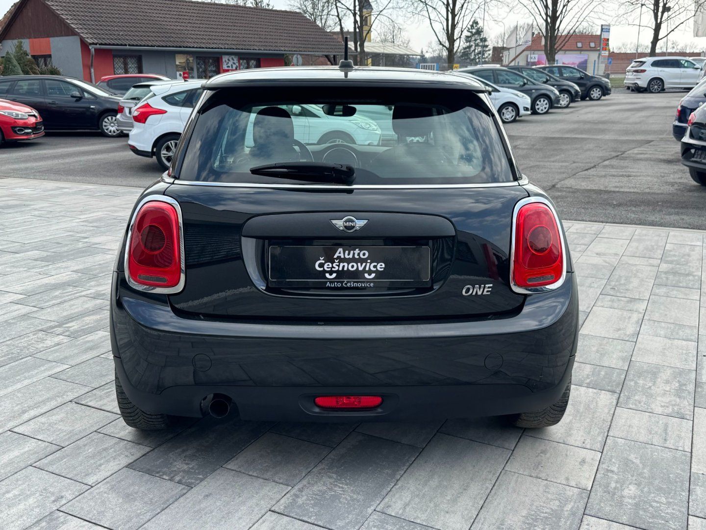 Mini One, ONE 1.2i 75kW - fotka 6