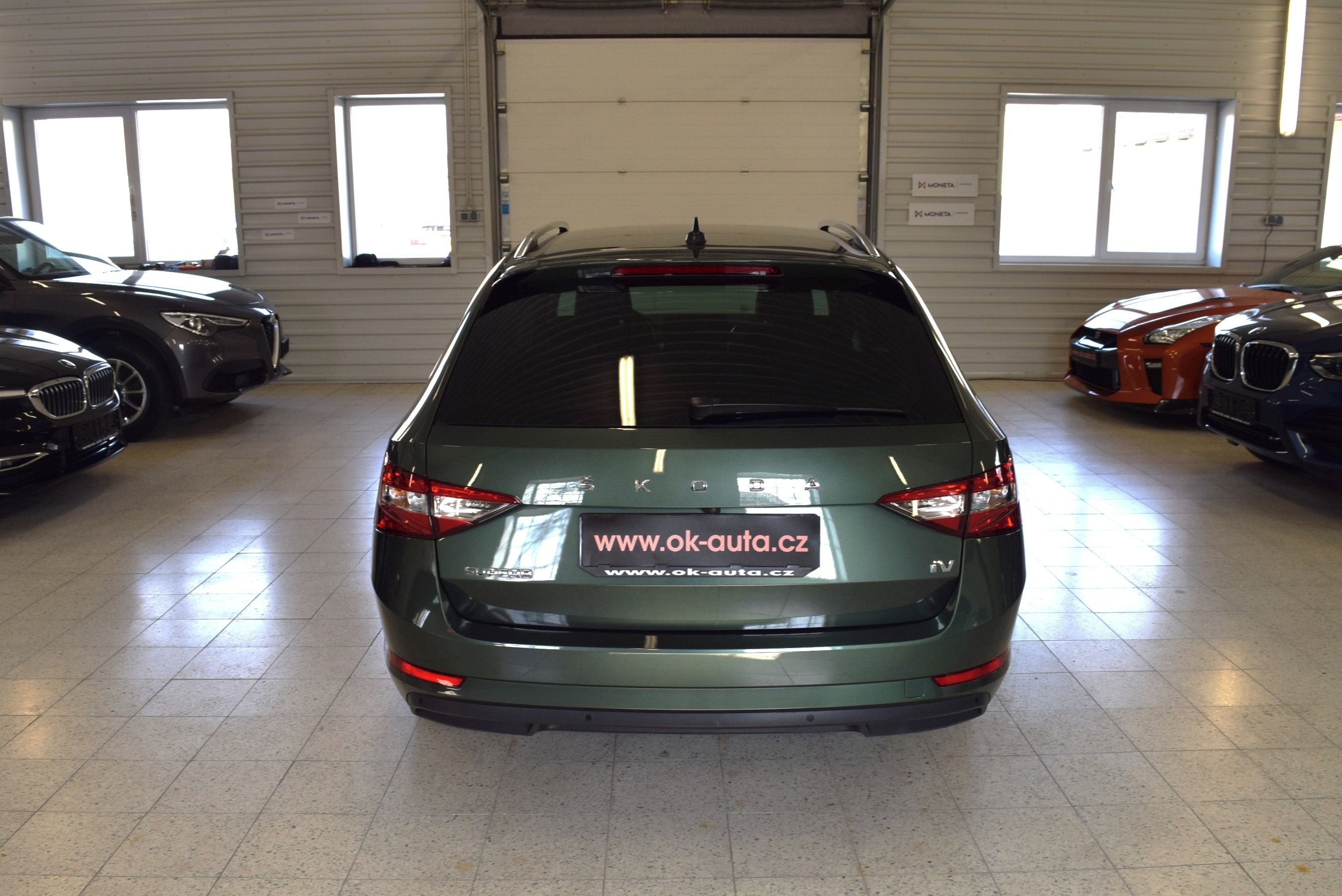 Škoda Superb, 1.4 TSI iV DSG 160 kW PRAV.SER - fotka 6