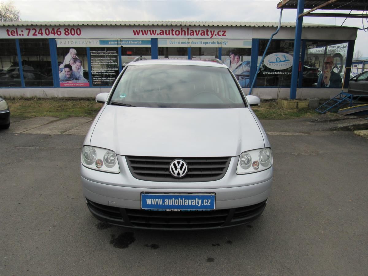 Volkswagen Touran, 1,6 MPi 75kW - fotka 2