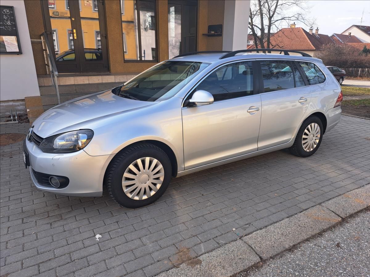 Volkswagen Golf, 1,6 TDI Variant - fotka 4