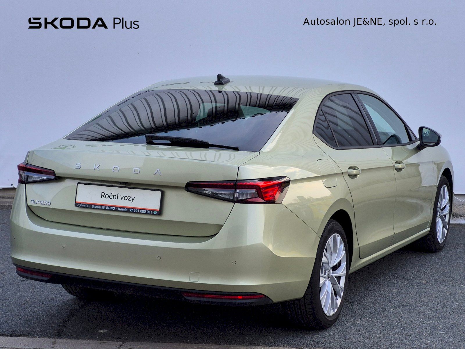 Škoda Superb, Selection 2.0 TDI 110kW DSG - fotka 2
