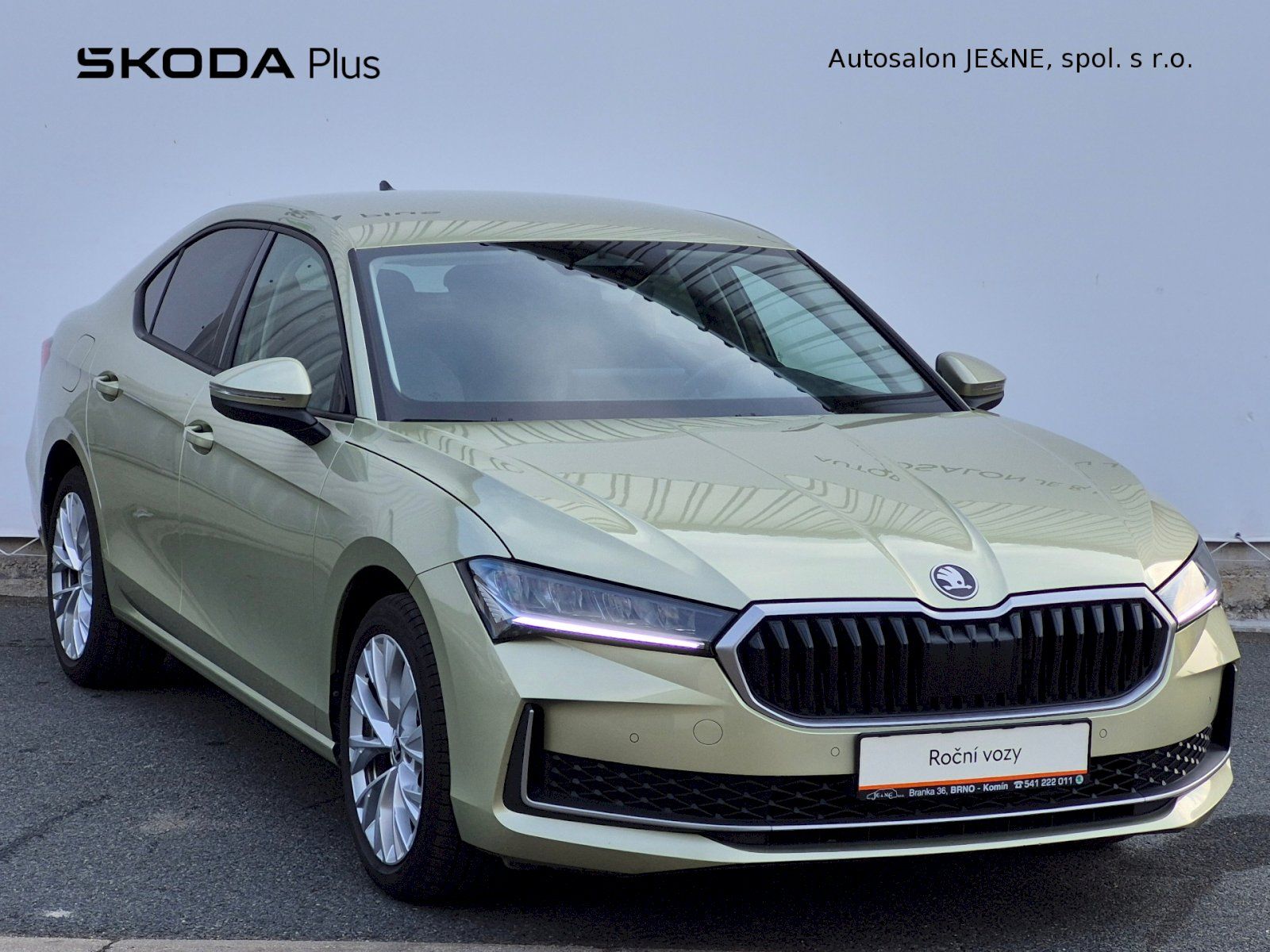 Škoda Superb, Selection 2.0 TDI 110kW DSG - fotka 6