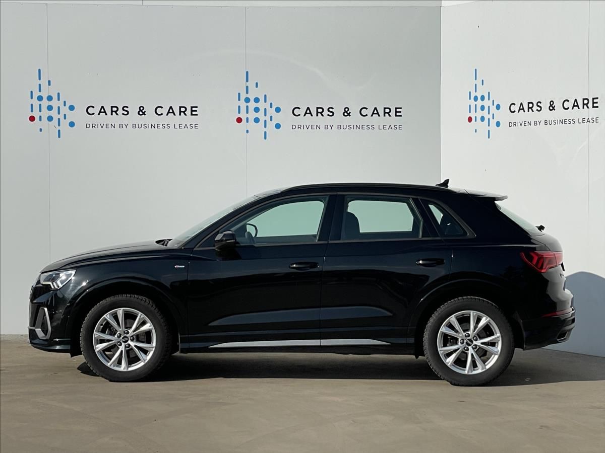 Audi Q3, 1,5 TFSI AT7 S line Gravity - fotka 2